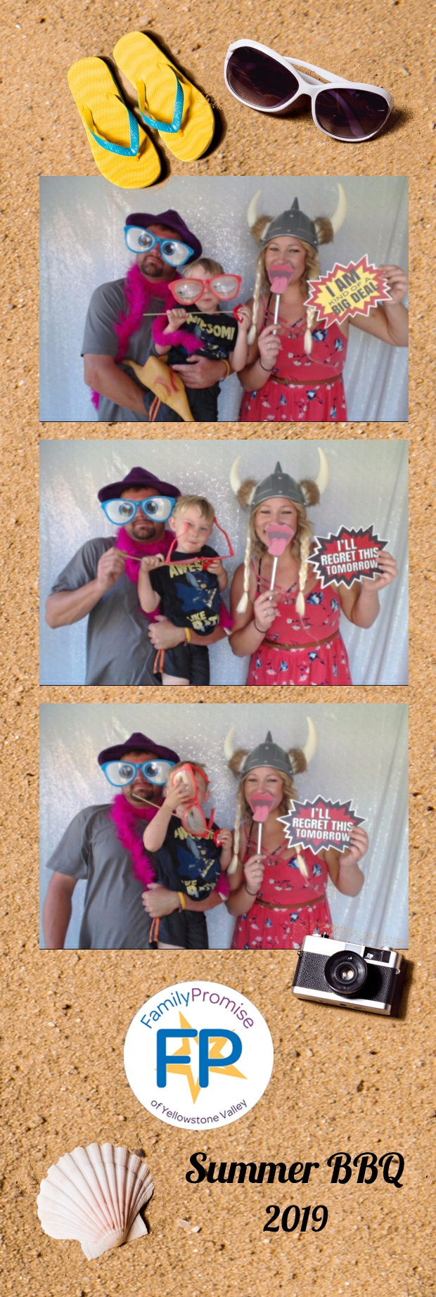 Family BBQ | View more photos from the event at gallery.photoboothbillings.com/u/PhotoBoothBillings/Family-BBQ